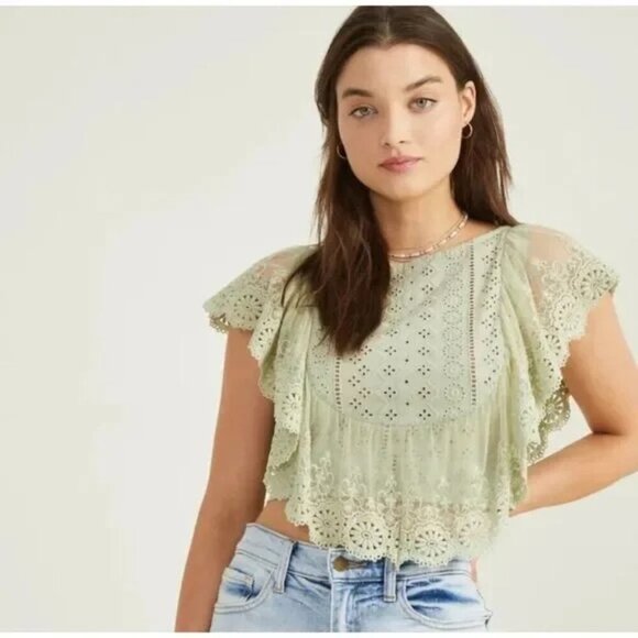 5/$30 Altar’d State Pink Lace Eyelet Crop Top | Flutter Sleeve Boho Size Small - Picture 3 of 5